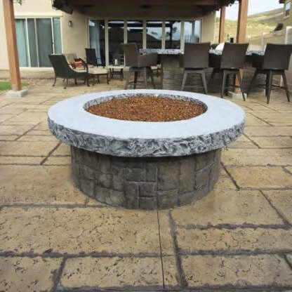 Concreto-estampado-en-terraza-con-molde-lorenzo-travertine.-416x540
