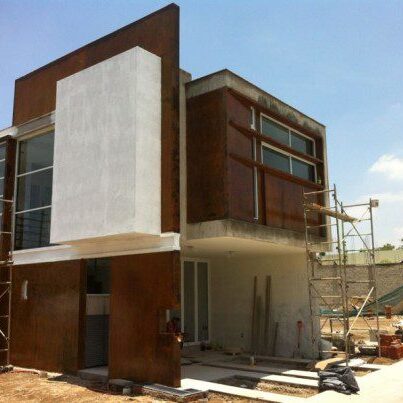 fachada-de-casa-habitacion-oxidada-540x403